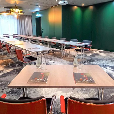 Hotel Ibis Bucharest Politehnica Esterno foto
